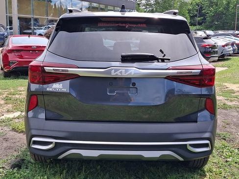 Certified 2023 Kia Seltos S AWD/4WD image 5