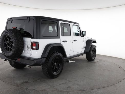 Used 2025 Jeep Wrangler Unlimited Sport AWD/4WD image 12