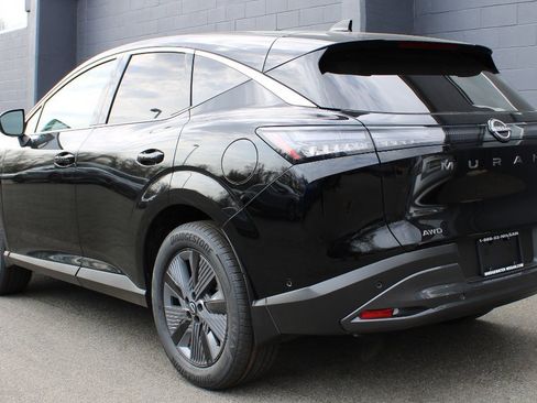 New 2025 Nissan Murano SL image 3