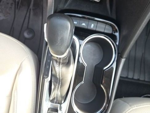 Used 2025 Buick Encore GX Sport Touring w/ Advanced Technology Package image 16