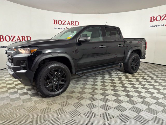 Used 2024 Chevrolet Colorado Trail Boss w/ Advanced Trailering Package AWD/4WD image 6