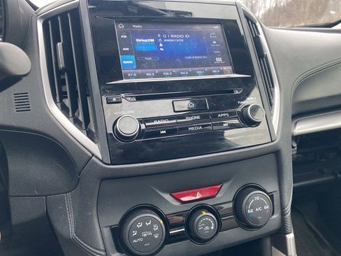 Used 2020 Subaru Forester Premium image 13