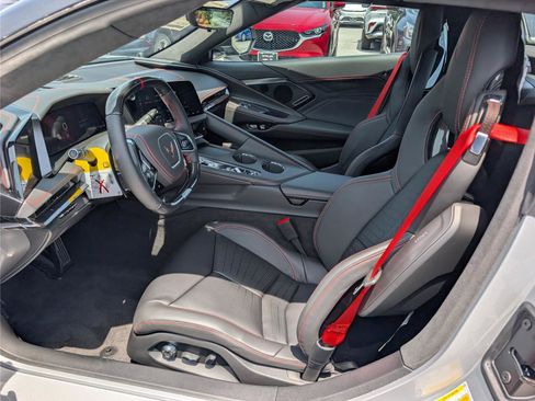 New 2026 Chevrolet Corvette E-Ray AWD/4WD image 10