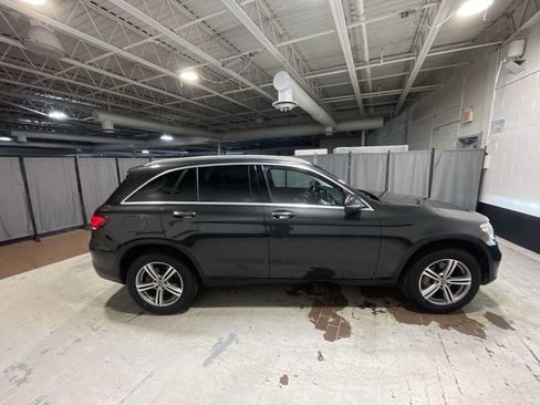 Used 2021 Mercedes-Benz GLC 300 4MATIC image 26