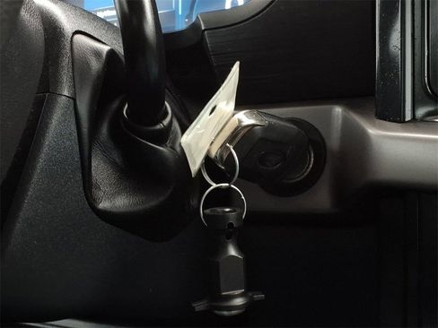 Used 2024 Ford F150 XL image 20