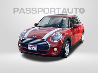Used 2014 MINI Cooper 2-Door Hardtop video 1