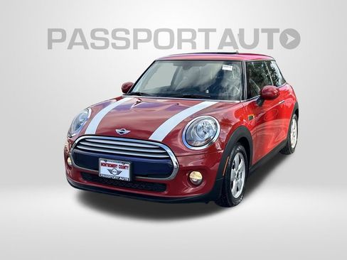 Used 2014 MINI Cooper 2-Door Hardtop image 1