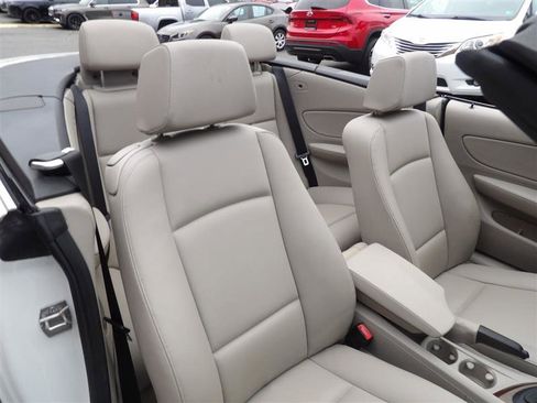 Used 2013 BMW 128i Convertible image 14