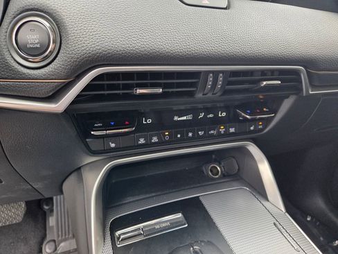 Certified 2024 MAZDA CX-90 3.3 Turbo w/ Preferred Package AWD/4WD image 26