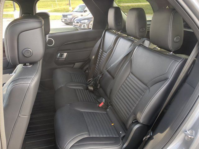 Used 2025 Land Rover Discovery S AWD/4WD image 24