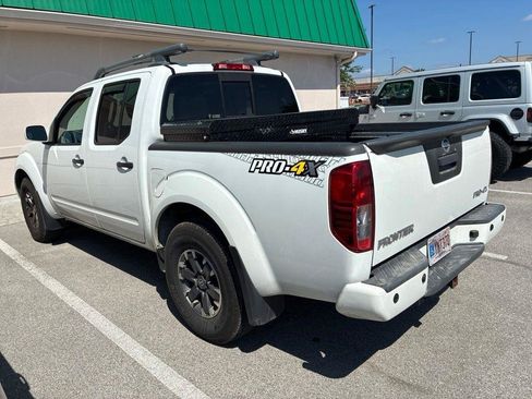 Used 2021 Nissan Frontier PRO-4X w/ Pro-4x Utility Package AWD/4WD image 4