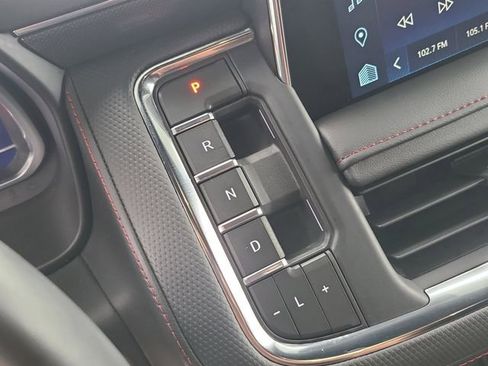 Used 2023 Chevrolet Tahoe RST w/ Luxury Package image 37