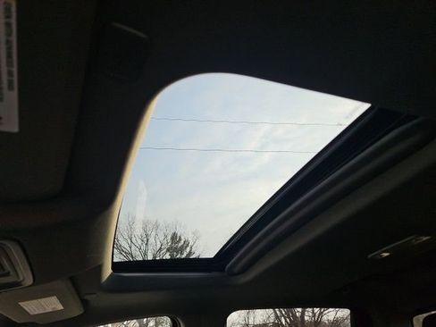 New 2026 GMC Sierra 3500 Denali w/ Denali Reserve Package AWD/4WD image 14