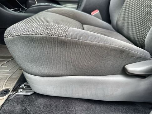 Used 2013 Toyota Tacoma 2WD Access Cab image 20