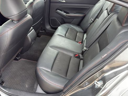 Certified 2025 Nissan Altima 2.5 SR image 18