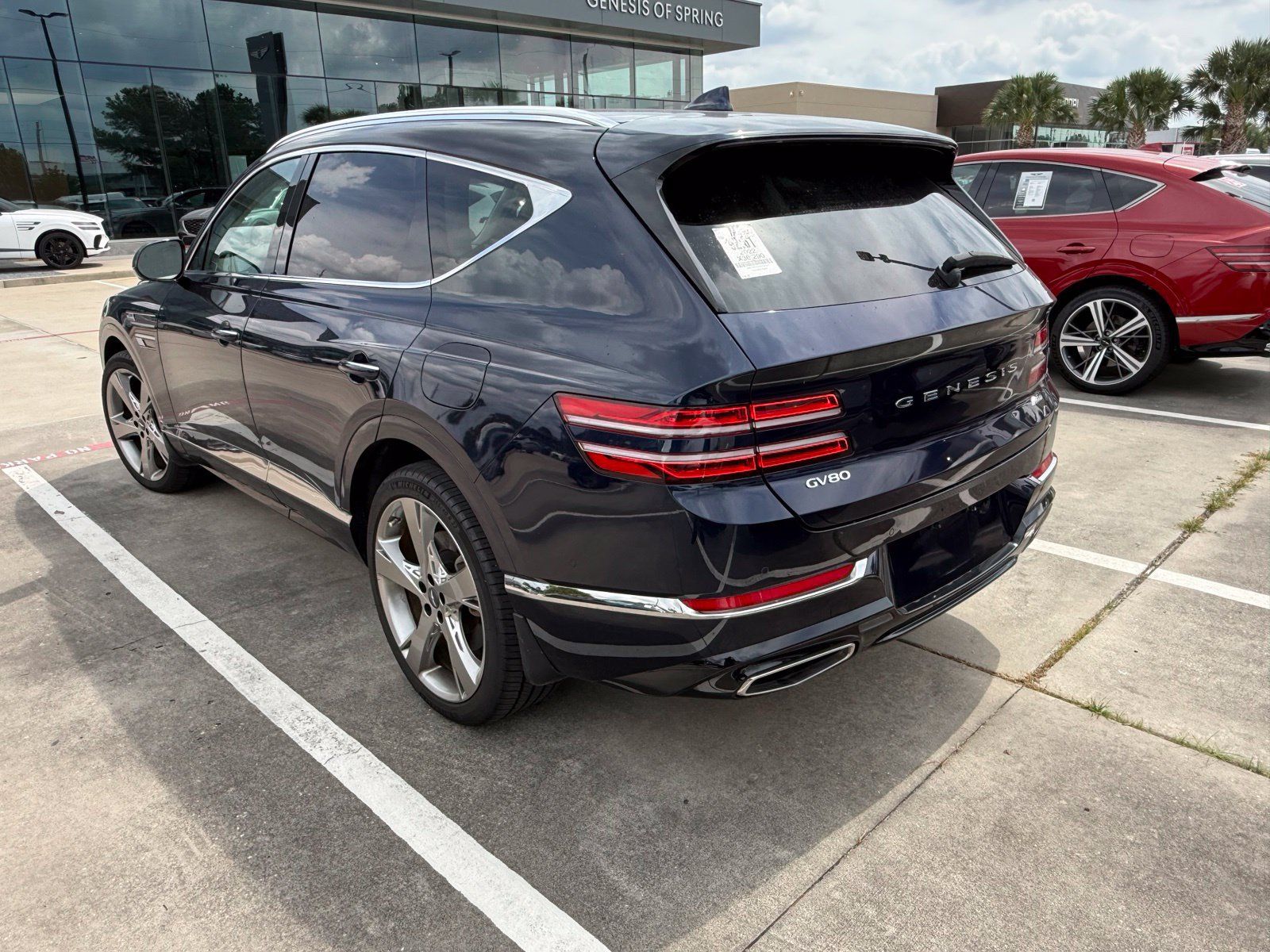Used 2022 Genesis GV80 2.5T w/ Prestige Package 04 AWD/4WD image 3