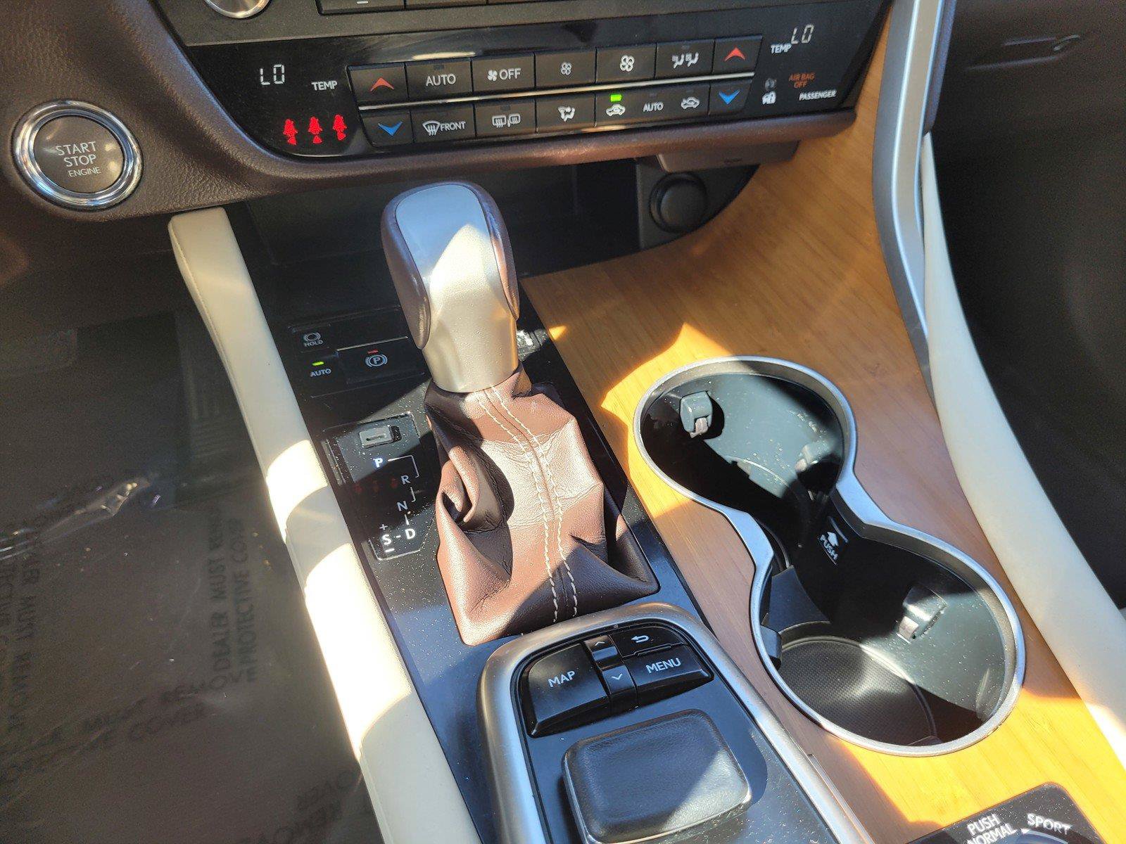 Used 2017 Lexus RX 350 AWD w/ Premium Package image 26