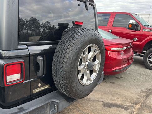 Used 2020 Jeep Wrangler Unlimited Sport image 8