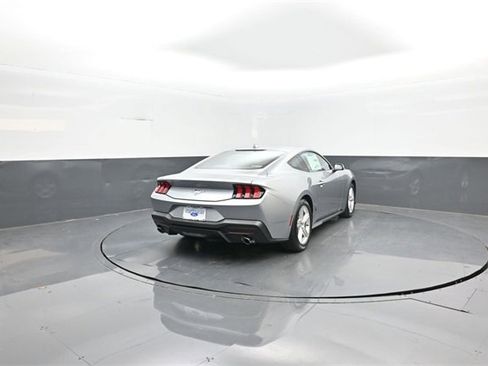 New 2026 Ford Mustang Premium image 7