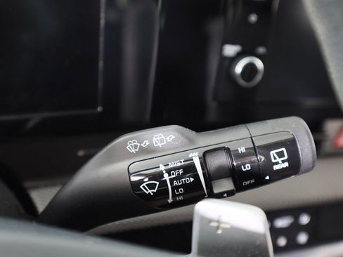 Used 2023 Kia Sportage LX image 35