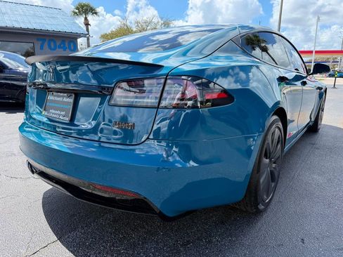 Used 2022 Tesla Model S Plaid image 6