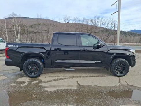 Used 2024 Toyota Tundra Platinum w/ TRD Off-Road Package AWD/4WD image 8