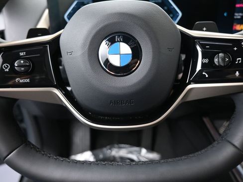 Used 2025 BMW X3 xDrive30i image 31