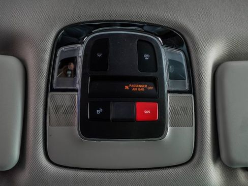 Certified 2025 Hyundai Tucson SEL FWD image 28