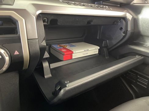 Certified 2025 Toyota Tacoma SR5 image 25