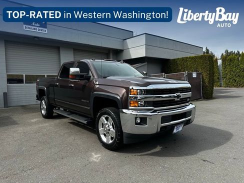 Used 2016 Chevrolet Silverado 2500 LTZ w/ LTZ Plus Package image 4