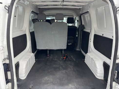 Used 2019 Nissan NV200 SV FWD image 25