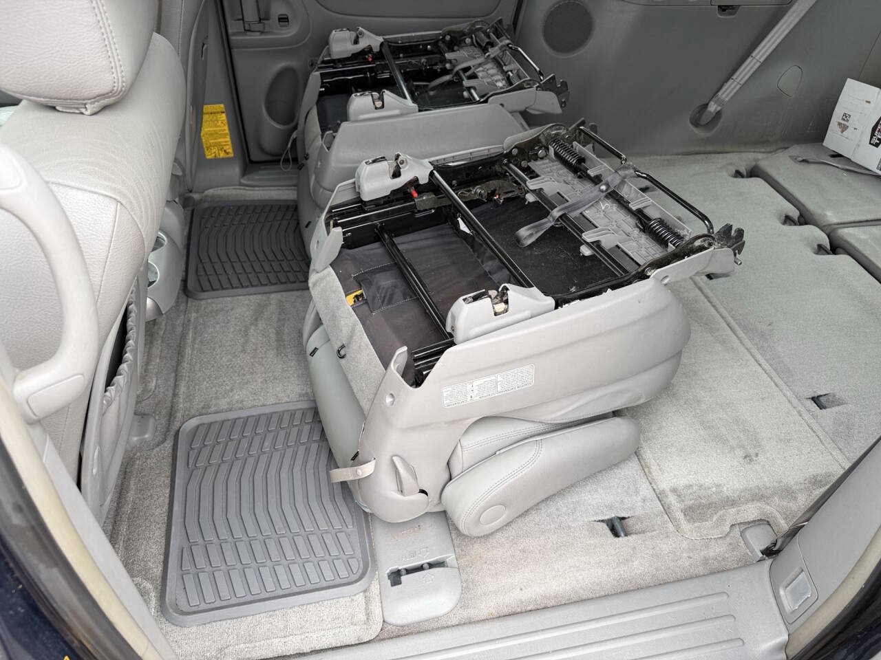Used 2006 Toyota Sienna LE w/ LE Pkg 4 FWD image 21