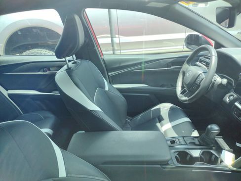Used 2025 Toyota Camry SE w/ Multimedia Upgrade Package FWD image 4