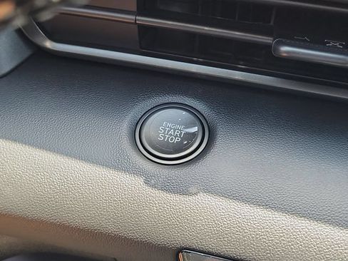 New 2026 Hyundai Elantra SEL Sport FWD image 10