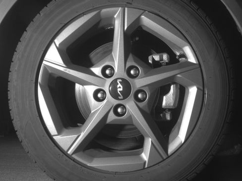 Used 2025 Kia K4 FWD image 13