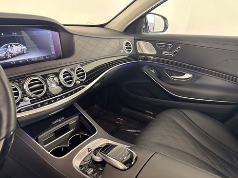 Used 2020 Mercedes-Benz S 560 4MATIC Sedan image 47
