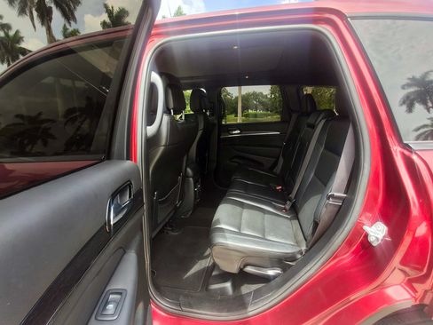 Used 2020 Jeep Grand Cherokee High Altitude AWD/4WD image 32