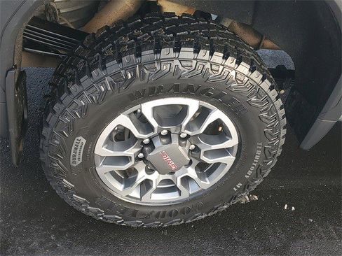 Certified 2024 GMC Sierra 2500 SLE w/ SLE Value Package; image 5