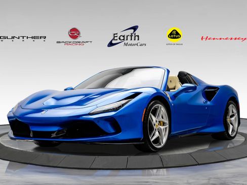 Used 2023 Ferrari F8 Tributo RWD image 1