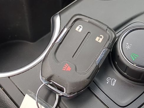 Used 2019 GMC Terrain SLE FWD image 36