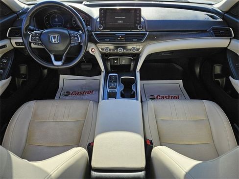 Used 2020 Honda Accord Touring image 12