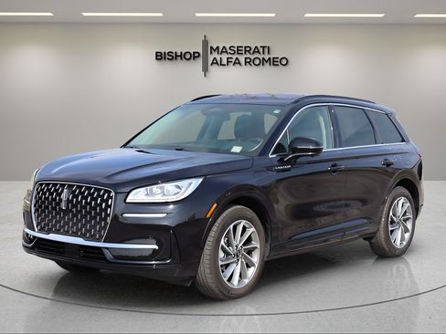 Used 2025 Lincoln Corsair Grand Touring w/ Equipment Group 301A AWD/4WD image 4