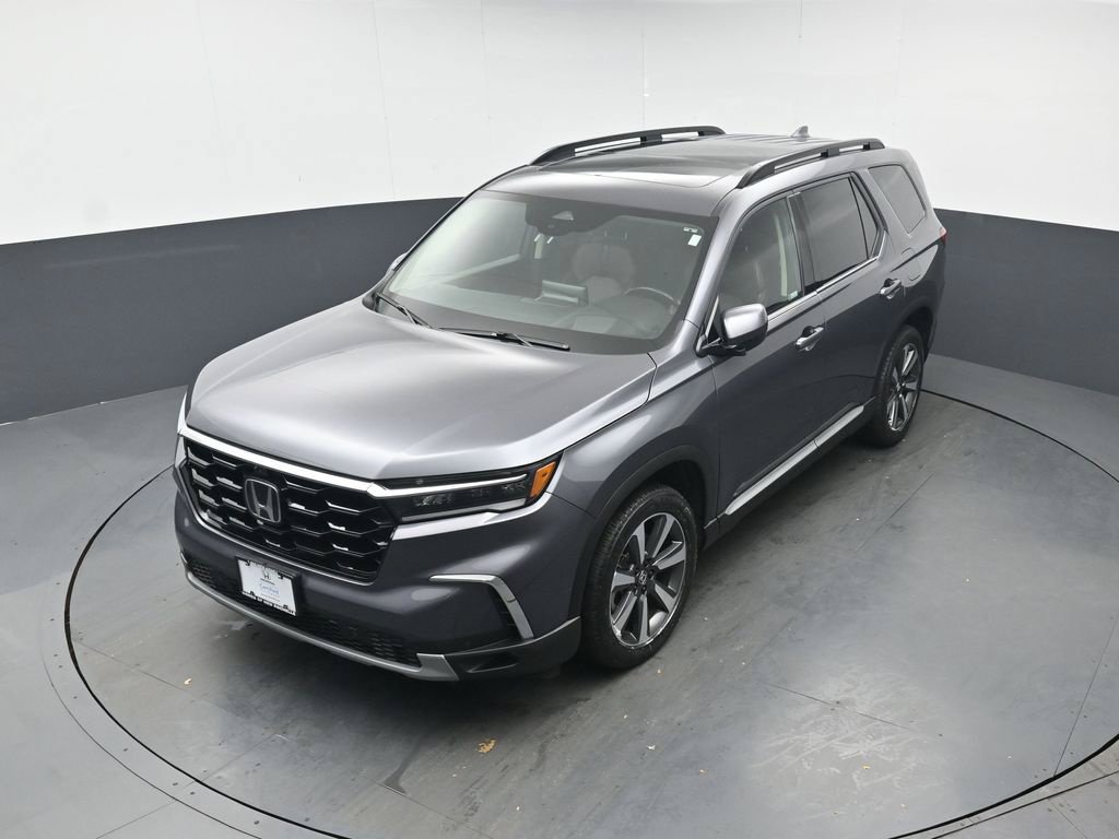Used 2024 Honda Pilot Elite image 39