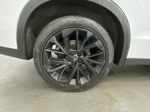 Used 2023 Mitsubishi Outlander SE Black Edition AWD/4WD image 17