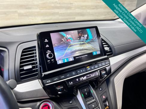 Used 2025 Honda Odyssey EX-L image 12