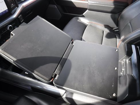 Used 2021 Ford F150 Lariat w/ Max Trailer Tow Package image 21