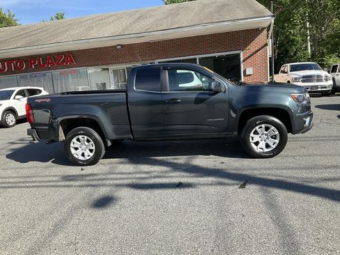 Used 2017 Chevrolet Colorado LT w/ LT Convenience Package AWD/4WD image 4