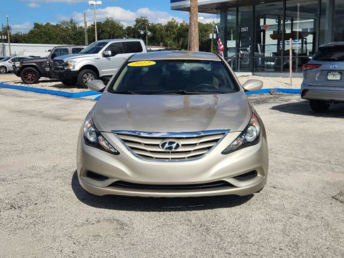 Used 2012 Hyundai Sonata GLS image 3