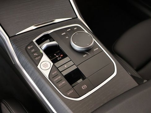 New 2026 BMW 330i xDrive Sedan w/ M Sport Package image 8