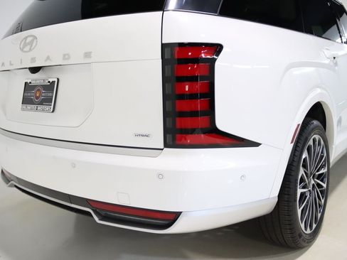 Used 2026 Hyundai Palisade Calligraphy AWD/4WD image 9